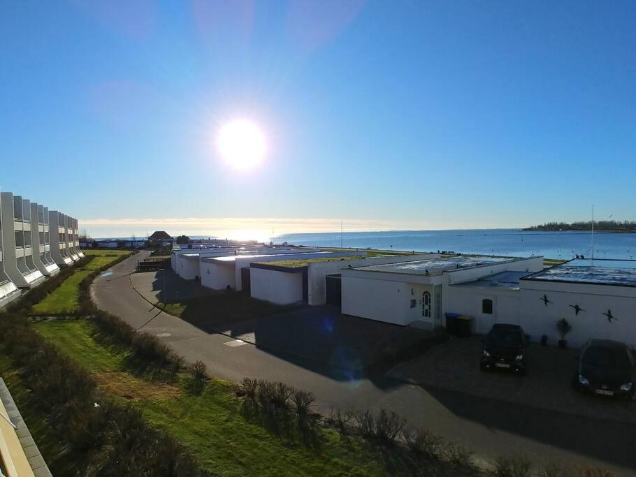 Fehmarn Burgtiefe Suedstrand Meerblick Apartment Meerzeit Exterior foto